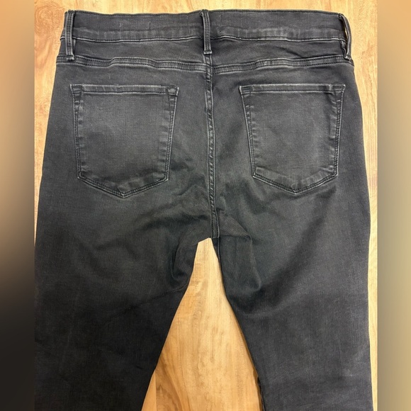 Frame Le Garçon Mid-Rise Jeans in Kerry - Size 28 - Picture 3 of 11